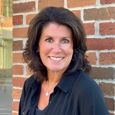 Kasie Smith
